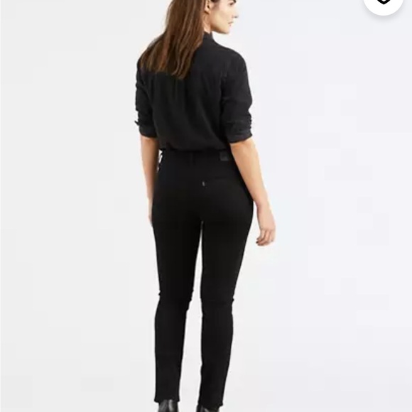 Levi’s Black Jeans - Picture 2 of 8